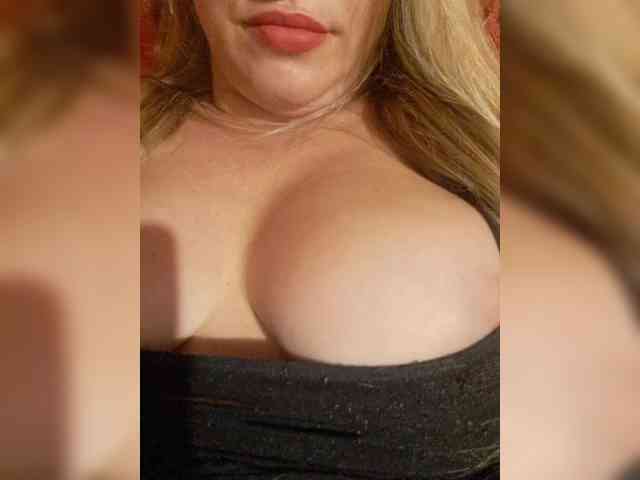 Sexynomad01 webcam