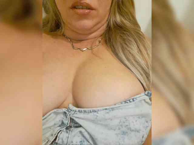 Sexynomad01 webcam