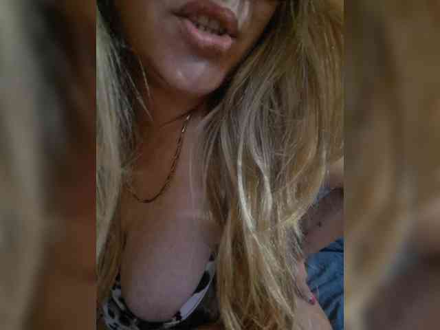 Sexynomad01 webcam