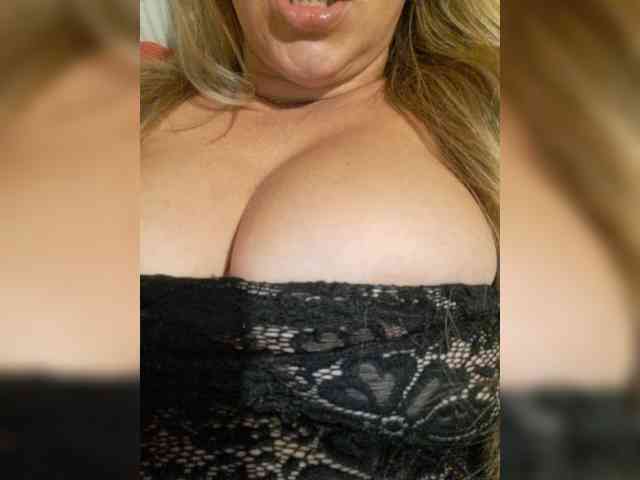 Model: Sexynomad01