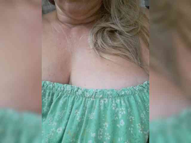 Sexynomad01 webcam