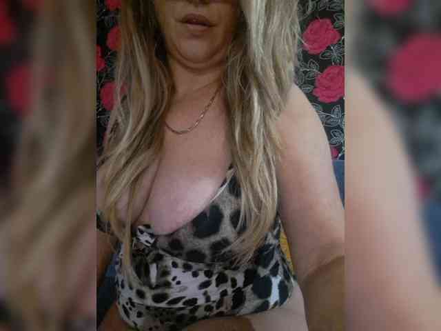 Sexynomad01 webcam