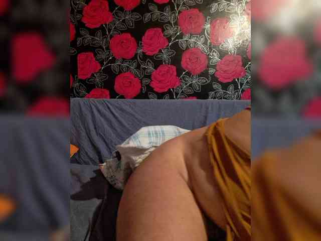 Sexynomad01 webcam