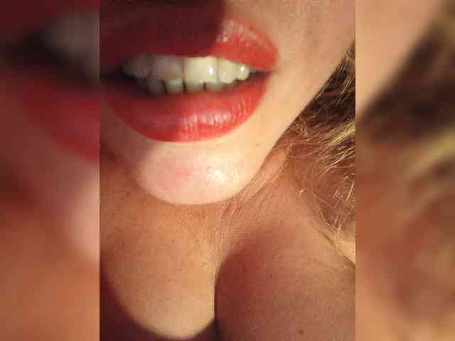 Sexynomad01's cam show statistics and live stream
