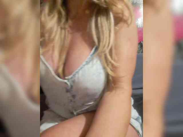 Sexynomad01 webcam