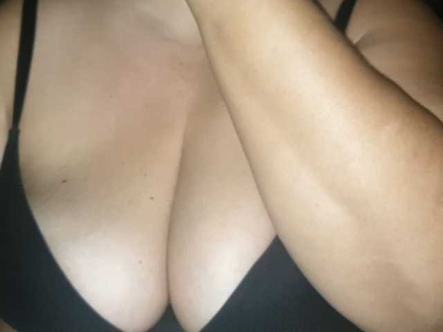 passionduo4, en directo ahora en BongaCams