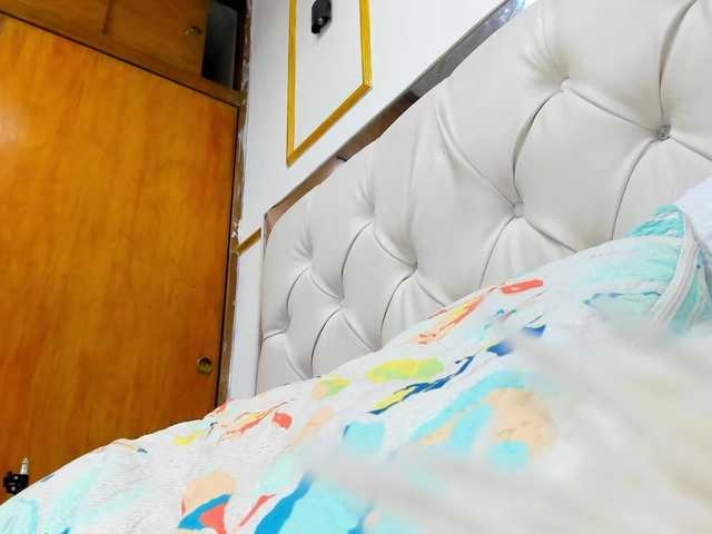 Miranda-vega live cam on BongaCams