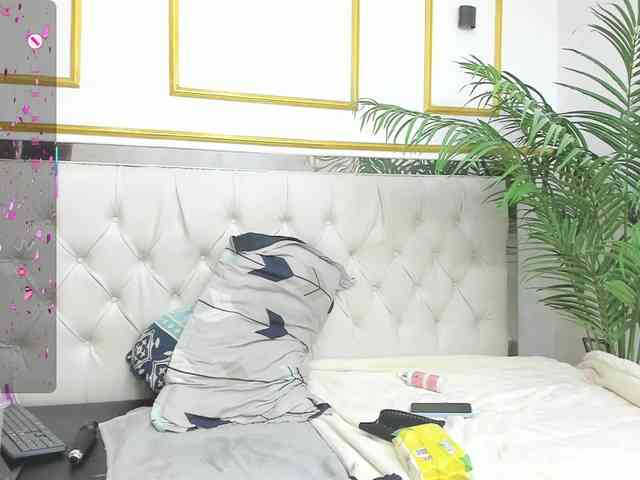 Miranda-vega Live Webcam on BongaCams