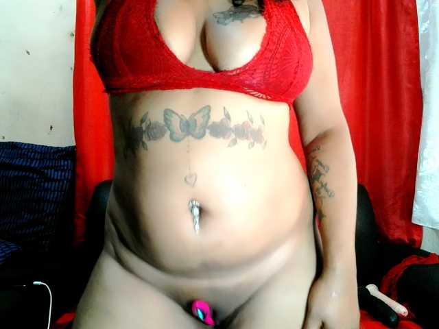 IndianFireBallXXx live cam on BongaCams
