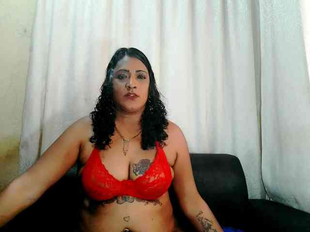 IndianFireBallXXx webcam