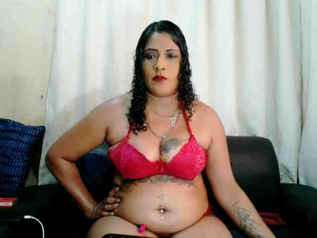 IndianFireBallXXx webcam