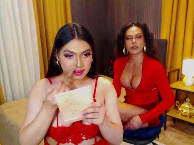 TwoFuckableMariaTs Sex Cam Show