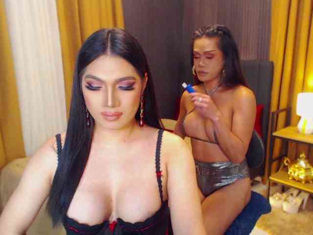 TwoFuckableMariaTs Sex Cam Show