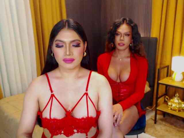 TwoFuckableMariaTs Sex Cam Show