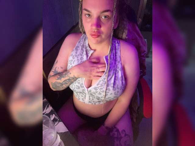 MariaMilfa1 live cam on BongaCams