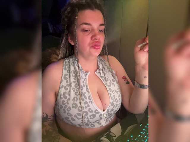 MariaMilfa1 live cam on BongaCams