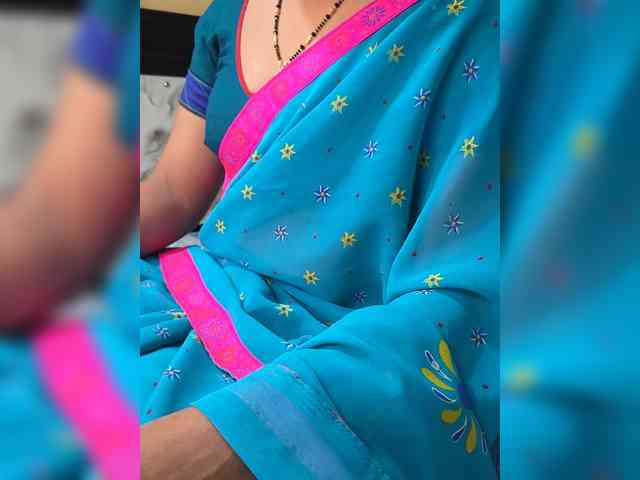 Nikitha_india webcam
