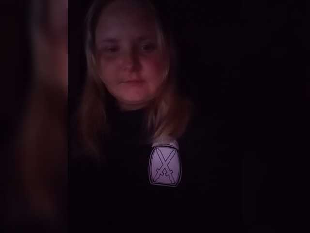 Zcz1995z live cam preview