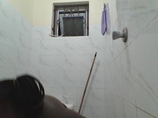 Bigdarkass Porn Show