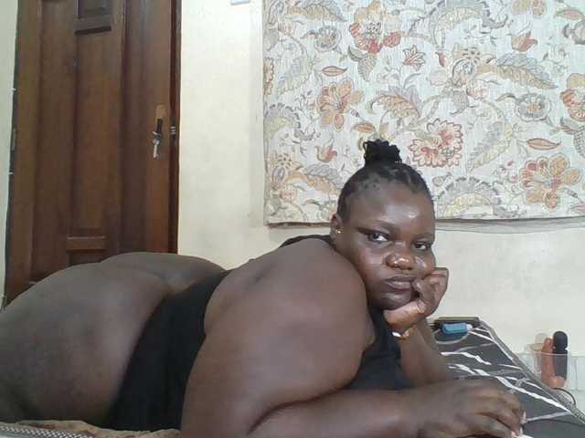 Bigdarkass live cam on BongaCams