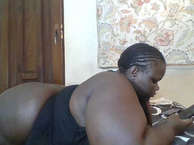 Bigdarkass live webcam show