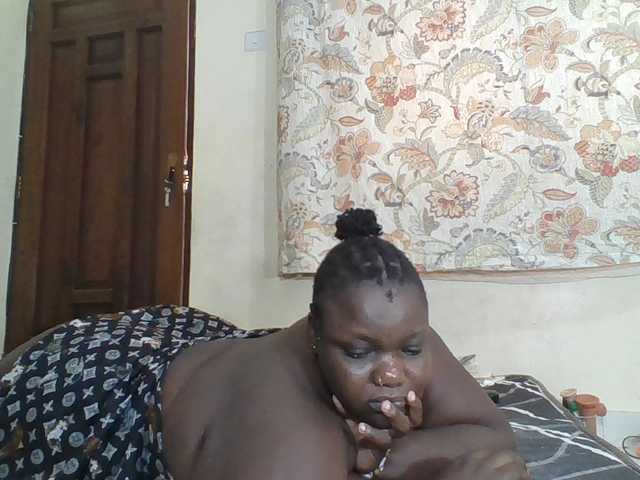 Bigdarkass live cam on BongaCams