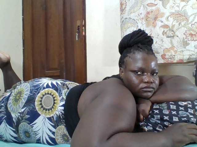 Bigdarkass live cam on BongaCams
