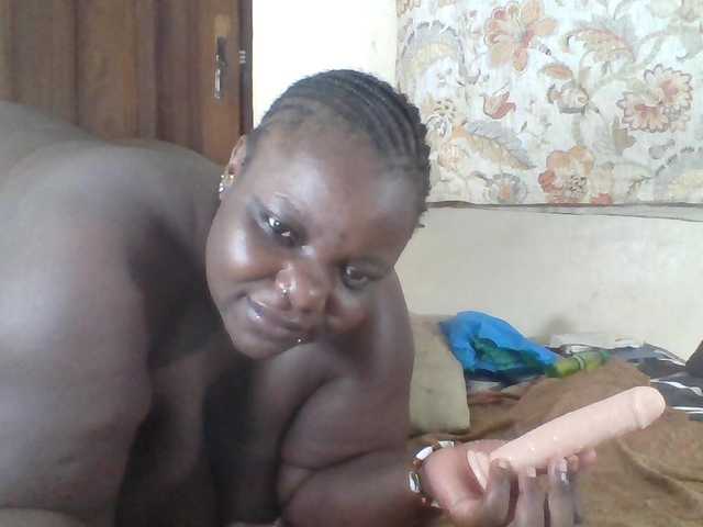 Chat with Bigdarkass live cam