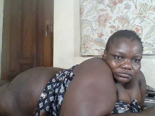 Bigdarkass live webcam show