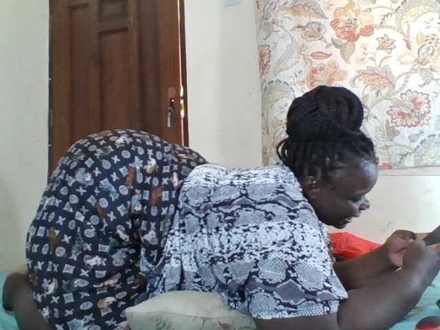 Bigdarkass live cam on BongaCams