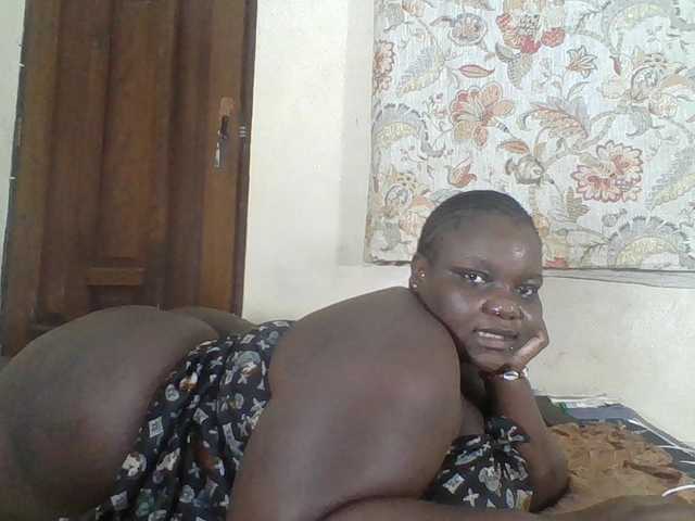Bigdarkass live cam on BongaCams