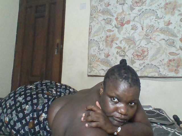 Bigdarkass live cam on BongaCams