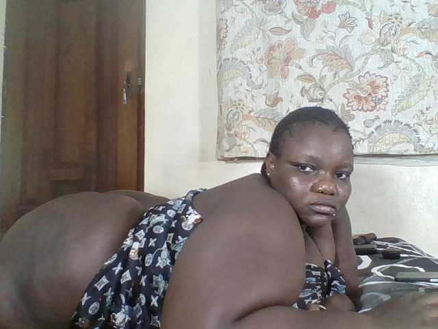 Bigdarkass live webcam show