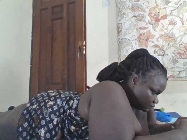 Bigdarkass live cam on BongaCams