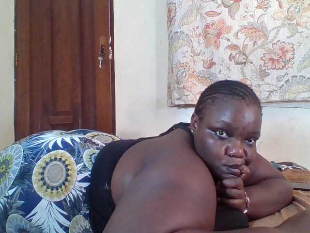 Bigdarkass live cam on BongaCams