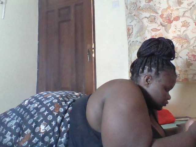 Bigdarkass live cam on BongaCams
