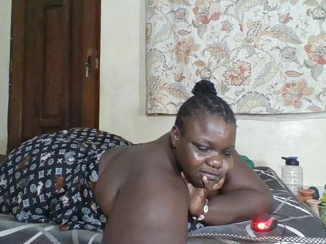 Bigdarkass live cam on BongaCams