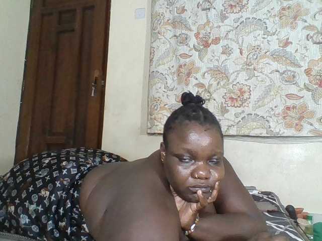Bigdarkass live cam on BongaCams