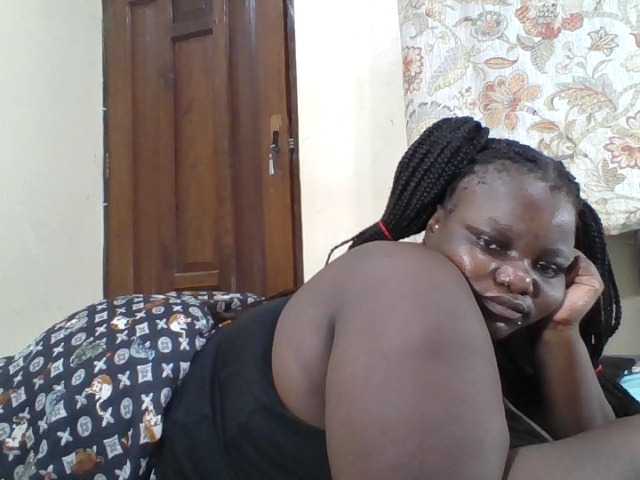 Bigdarkass live cam on BongaCams