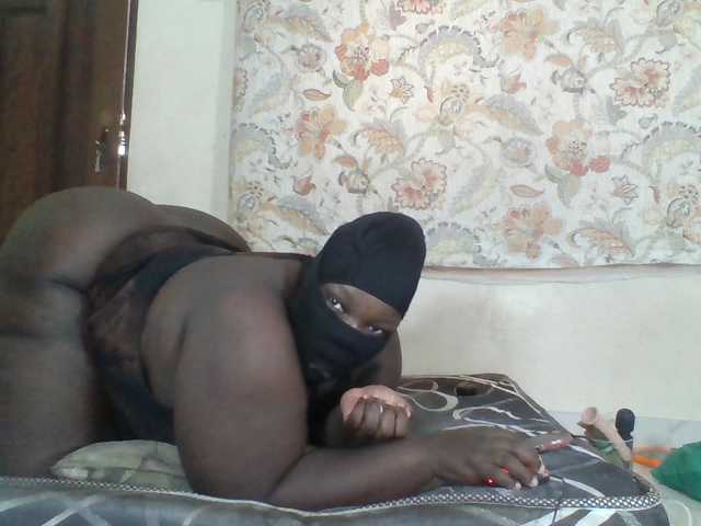 Bigdarkass live cam on BongaCams