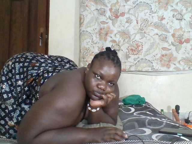 Bigdarkass live cam on BongaCams