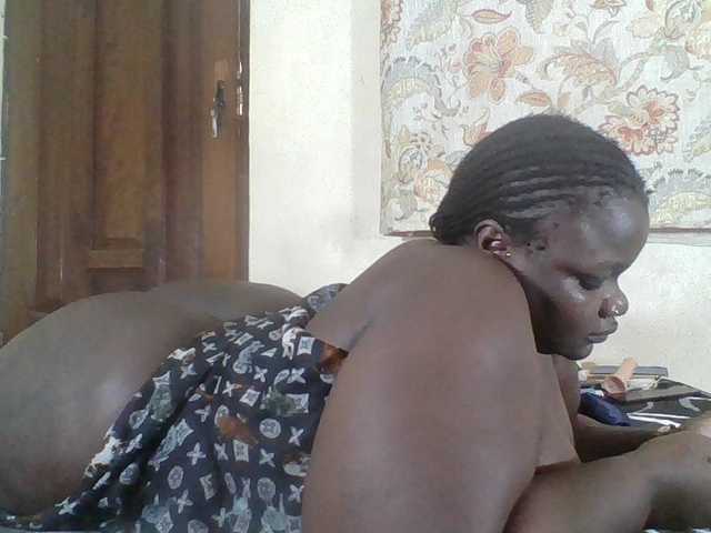 Bigdarkass live cam on BongaCams