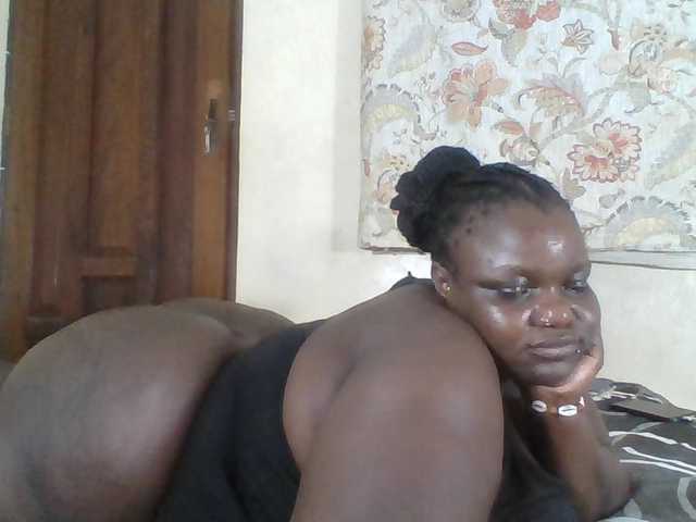 Bigdarkass live cam on BongaCams