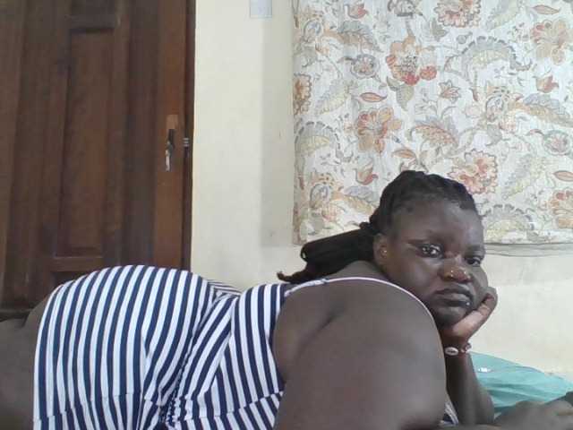 Bigdarkass live cam on BongaCams