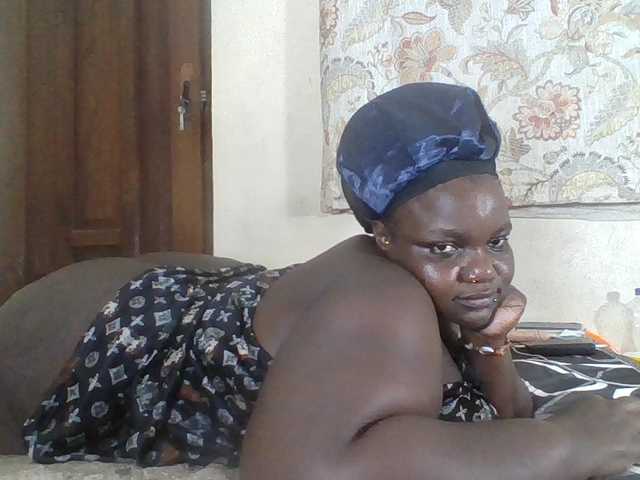 Bigdarkass live cam on BongaCams