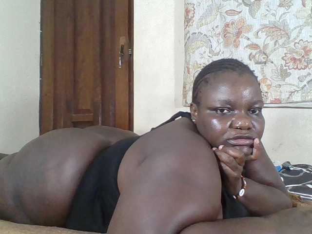Bigdarkass live cam on BongaCams