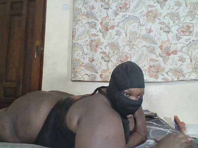 Bigdarkass live cam on BongaCams
