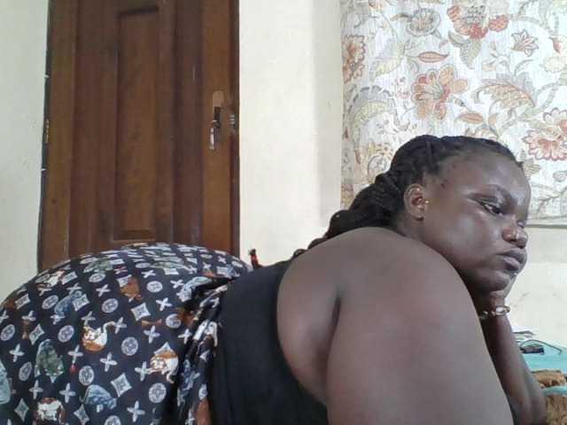 Bigdarkass live cam on BongaCams