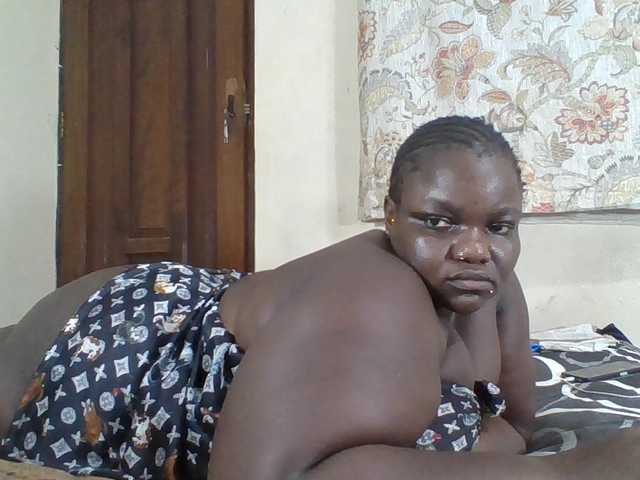 Bigdarkass live webcam show