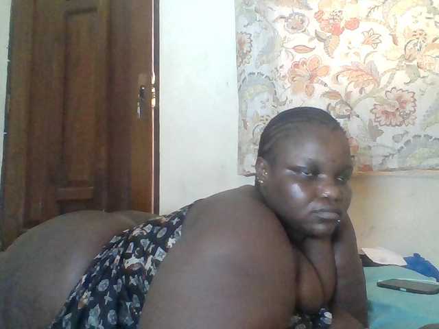 Bigdarkass live cam on BongaCams